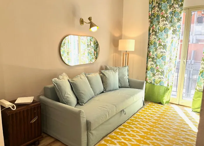 Design Centro No Ztl And Easy Parking Hébergement de vacances
